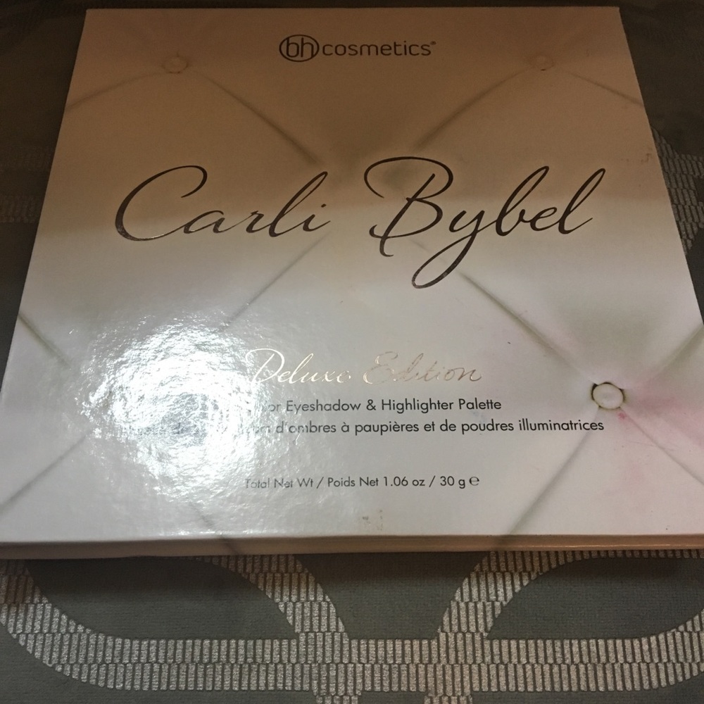 Bh cosmetics Carli Bybel deluxe edition